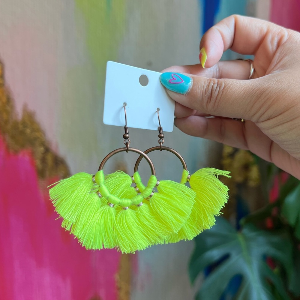 Neon yellow tassel earrings | V